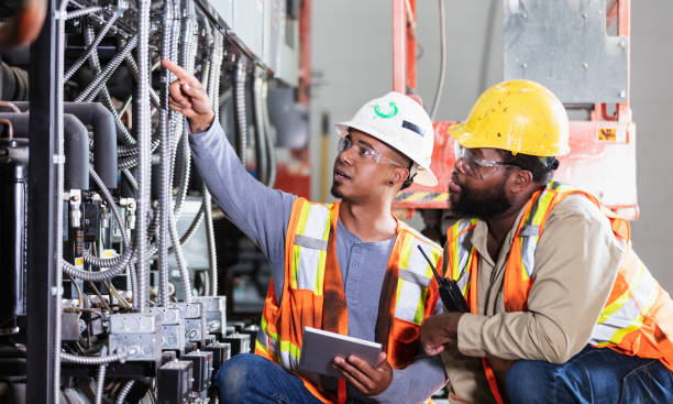 Best Circuit Breaker Repair  in Spirit Lake, IA